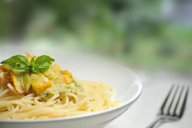 Pesto Soslu Makarna